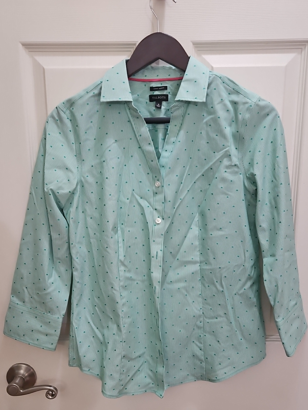 Talbots Green Wrinkle Resistant Button Up Cotton Blouse Sz 4